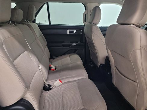 Used 2023 Ford Explorer 4WD image 19