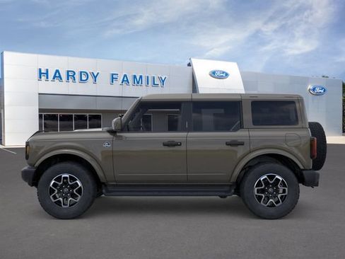 New 2026 Ford Bronco Outer Banks AWD/4WD image 3