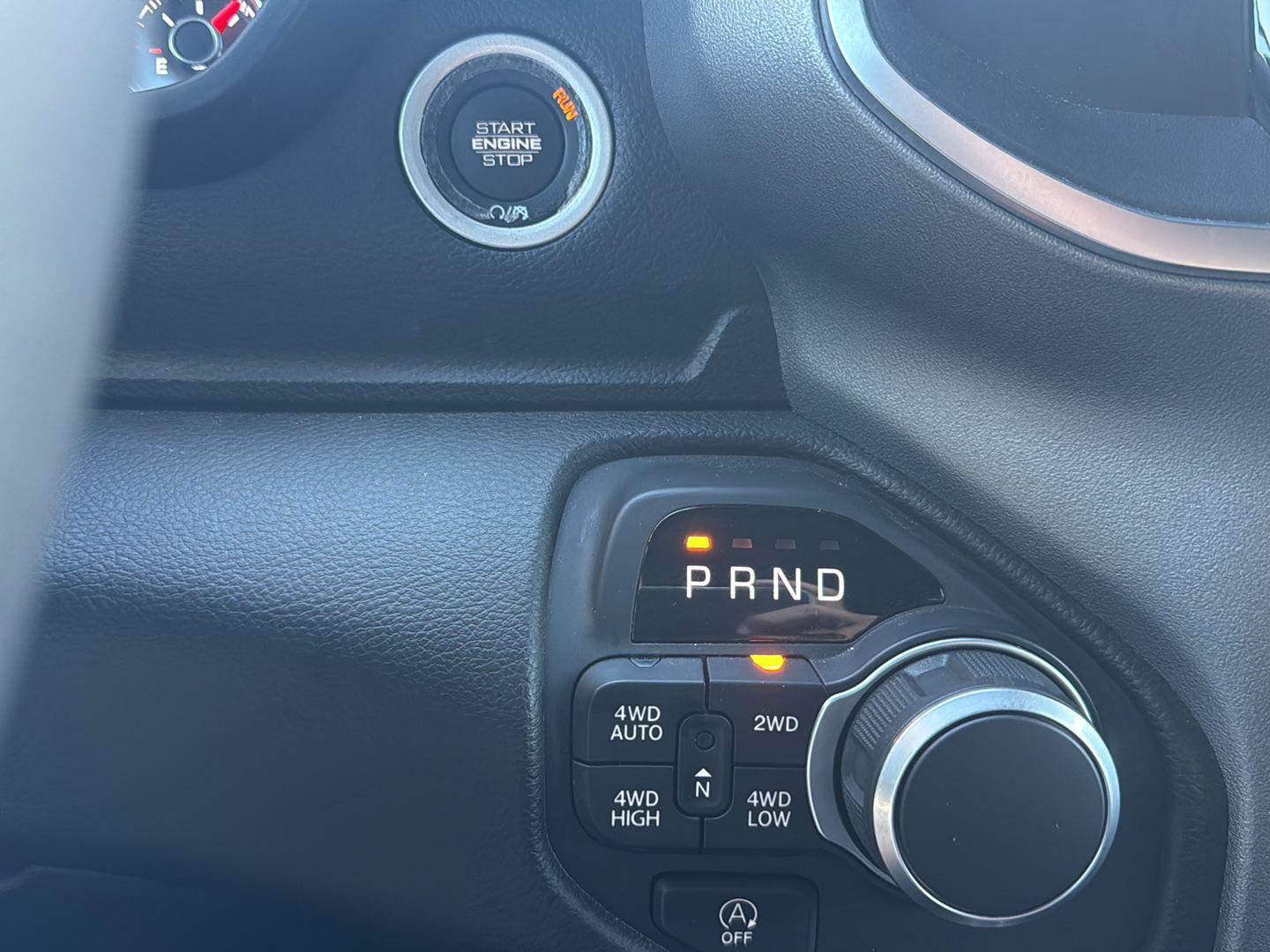 Used 2025 RAM 1500 Big Horn AWD/4WD image 30