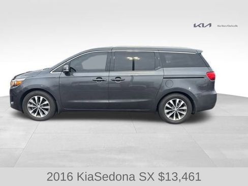 Used 2016 Kia Sedona SX image 5