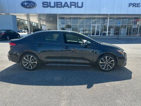 Used 2020 Toyota Corolla SE image 2