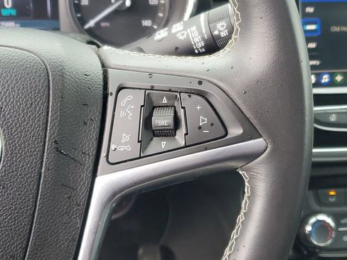 Used 2022 Buick Encore Preferred w/ Safety Package image 15