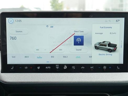 New 2025 Ford Maverick XLT w/ XLT Luxury Package image 19