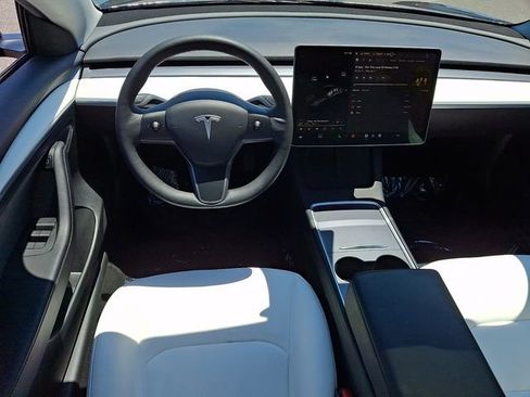 Used 2023 Tesla Model 3 Standard Range RWD image 13