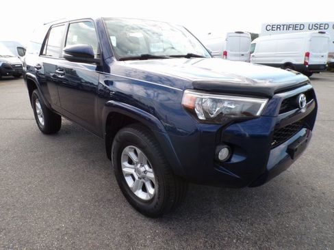 Used 2016 Toyota 4Runner Limited image 6