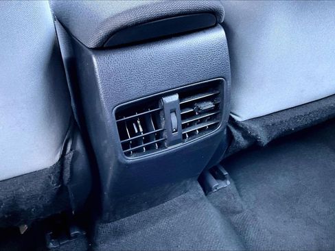 Used 2023 Toyota Corolla Cross S image 32