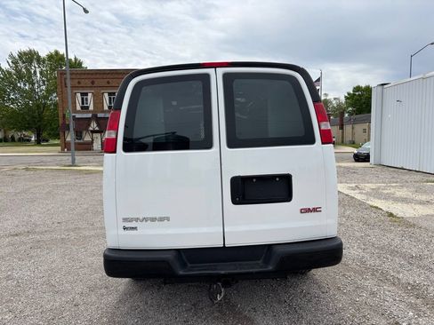 Used 2008 GMC Savana 2500 RWD image 4