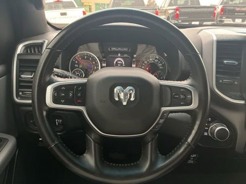 Used 2021 RAM 1500 Big Horn image 32
