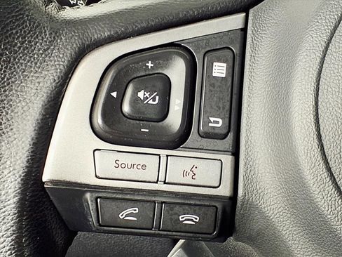 Used 2016 Subaru Legacy 2.5i Premium image 16