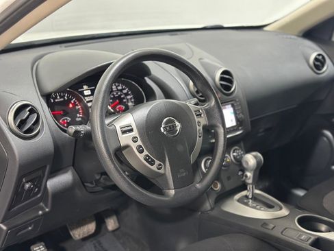 Used 2012 Nissan Rogue SV w/ Premium Pkg image 26