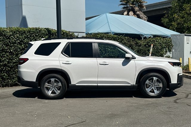 New 2026 Honda Pilot EX-L image 3