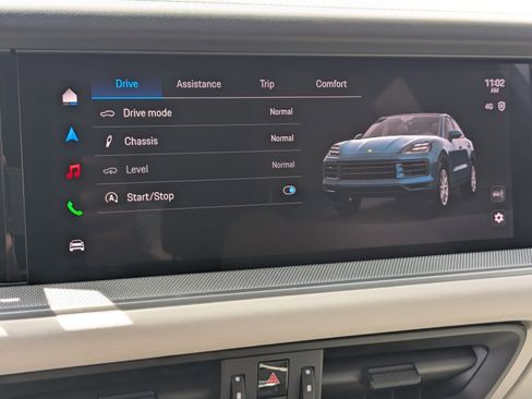 New 2026 Porsche Cayenne Coupe image 19