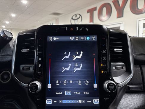 Used 2022 RAM 2500 Laramie image 20