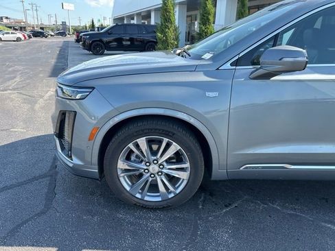 Used 2023 Cadillac XT6 Premium Luxury w/ Technology Package AWD/4WD image 10