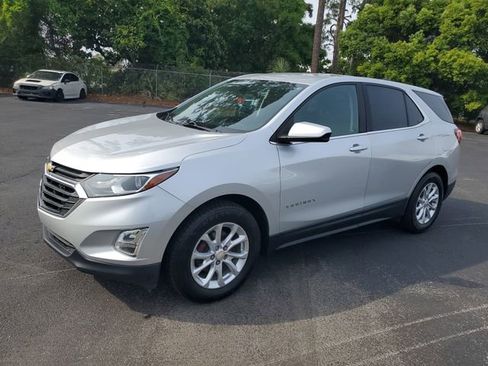 Used 2020 Chevrolet Equinox LT FWD image 3