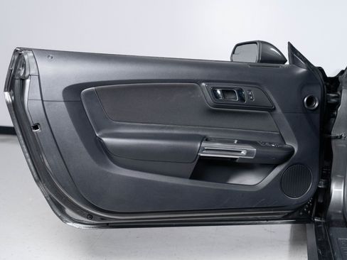 Used 2015 Ford Mustang GT w/ GT Performance Package image 33