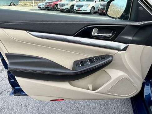 Used 2020 Nissan Maxima 3.5 SV w/ Floor Mat Group image 12