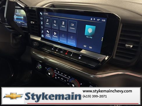 Used 2023 Chevrolet Silverado 1500 LT image 23