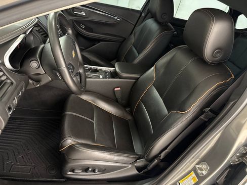 Used 2019 Chevrolet Impala Premier FWD image 40