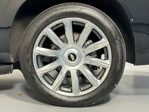 Used 2021 Cadillac Escalade ESV Premium Luxury Platinum image 43