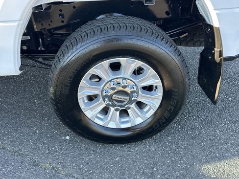 Used 2022 Ford F250 XLT image 25