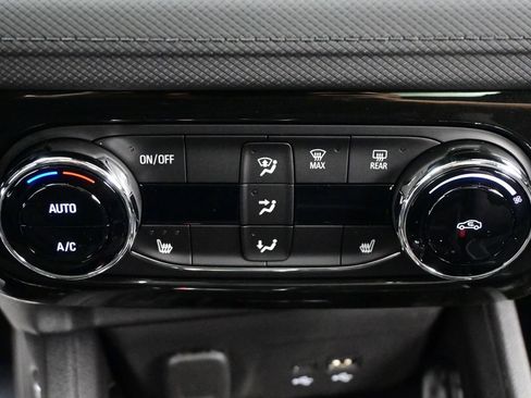 New 2026 Chevrolet TrailBlazer LT w/ Convenience Package FWD image 31