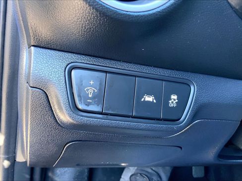 Used 2020 Kia Forte LXS image 31