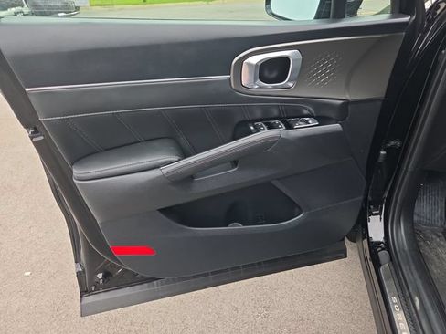 Certified 2023 Kia Sorento SX AWD/4WD image 14