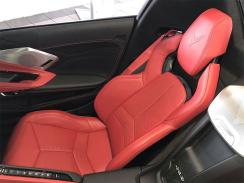 Used 2025 Chevrolet Corvette Z06 image 19