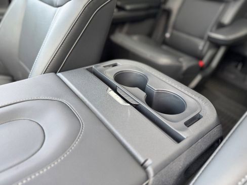 New 2026 Ford Expedition Platinum image 21