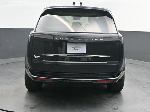 New 2025 Land Rover Range Rover SE image 6