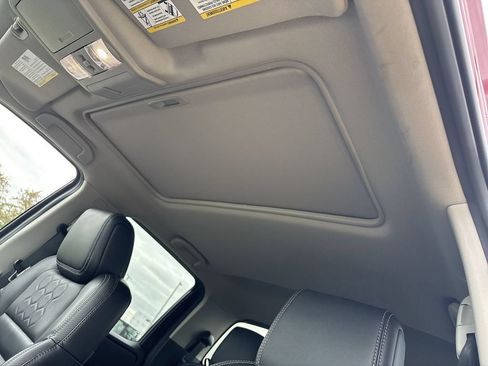Certified 2024 Nissan Frontier SL AWD/4WD image 22