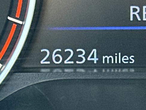 Used 2025 Nissan Altima 2.5 SV image 27