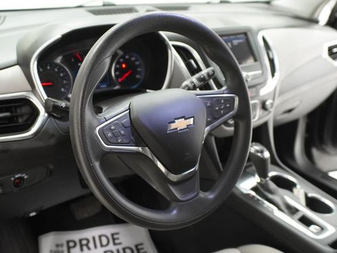 Used 2019 Chevrolet Equinox LT image 17