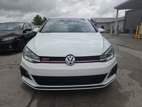 Used 2018 Volkswagen GTI S FWD image 3