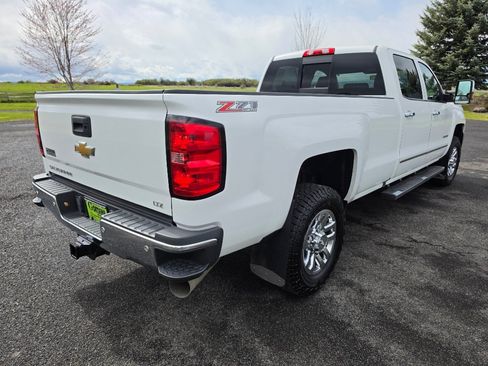 Used 2016 Chevrolet Silverado 3500 LTZ w/ Duramax Plus Package AWD/4WD image 7