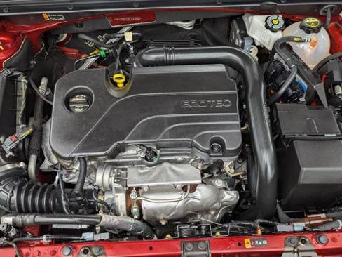 Used 2025 Chevrolet Malibu LT FWD image 31