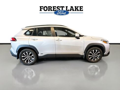 Used 2024 Toyota Corolla Cross AWD Hybrid image 8