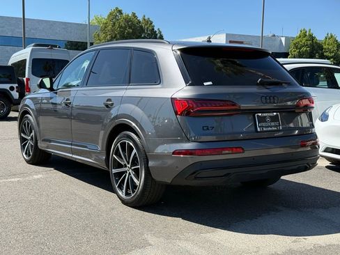 Used 2023 Audi Q7 3.0T Prestige AWD/4WD image 7
