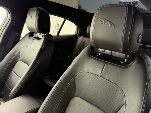 New 2024 Jaguar I-PACE R-Dynamic HSE image 14