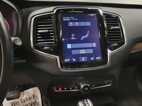 Used 2016 Volvo XC90 T6 Momentum w/ Momentum Plus Package image 15