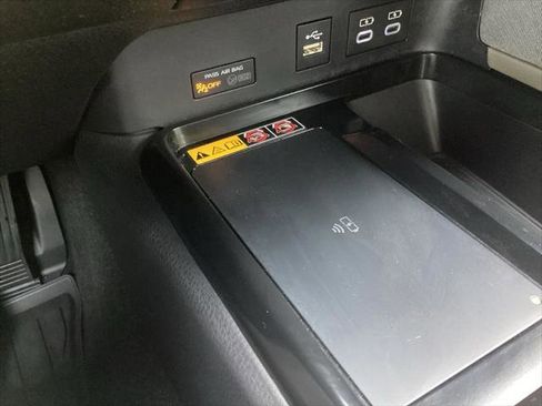 Certified 2025 Toyota Camry LE image 20