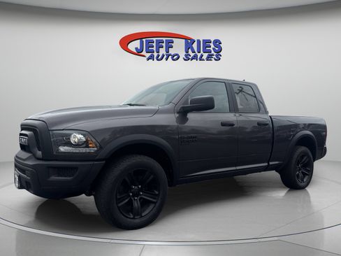 Used 2022 RAM 1500 Classic Warlock w/ Electronics Group AWD/4WD image 1