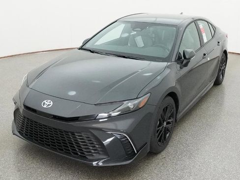 New 2026 Toyota Camry SE FWD image 3