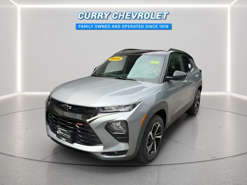 Used 2023 Chevrolet TrailBlazer RS w/ Convenience Package AWD/4WD image 3