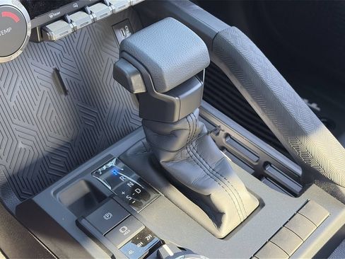 New 2026 Toyota Tacoma SR5 AWD/4WD image 12