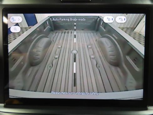 Used 2025 Ford F250 Lariat w/ Black Appearance Package AWD/4WD image 26