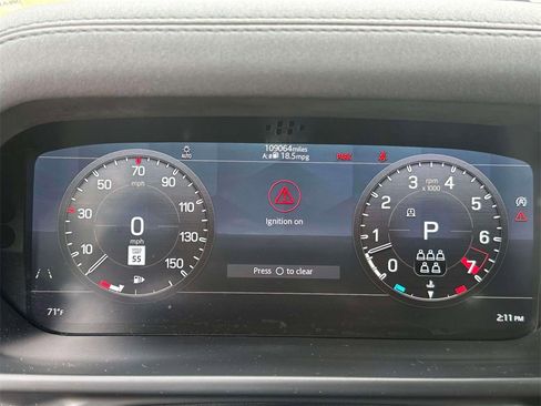 Used 2021 Land Rover Defender 110 X-Dynamic SE image 28