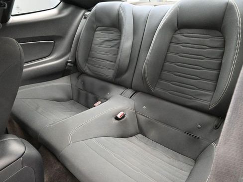Used 2015 Ford Mustang GT RWD image 27