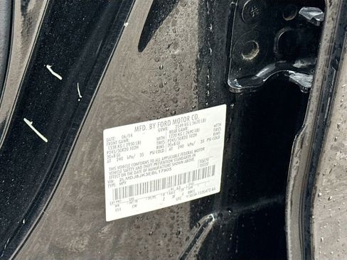 Used 2014 Lincoln MKX AWD w/ Equipment Group 102A image 28